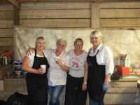 метание ножей, ,August 20-23, 2015 in Notingemshire, Great Britain, the home of Robin Hood, was held the world championship according to the European Association throwers knives and axes. The competition was attended by more than 130 athletes from 11 countries. I gathered from different sources photographs of this wonderful event. Photos Rosanna Beltracchi, Pascal Boucreux, Lynn Dakin Ball, Roland Meyer-Speicher and other 