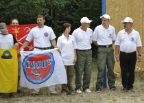 метание ножей, ,Новороссийск, июль 2011 года. Чемпионат России по спортивному метанию ножа. Солнце, море и эмоции. 