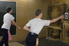 метание ножей, Ноябрь 2009,Фотографии разных лет из коллекции Патриота 