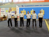метание ножей, ,15-17 ноября 2013 года в городе Пушкино Московской области проходил Чемпионат Мира по спортивному метанию ножа федерации Unifight. 