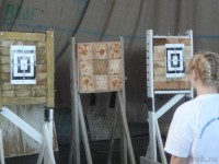 метание ножей, ,22-23 февраля 2014 года в Самаре проходили соревнования по спортивному метанию ножа. 23 февраля состоялся Фестиваль спортивных единоборств, посвящённый Дню Защитника Отечества, в рамках которого прошел открытый Областной турнир по «Универсальному бою» упражнение «Спортивное метание ножа». 