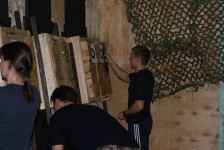 метание ножей, ,Еще несколько фотографий с турнира по метанию ножей, приуроченного ко Дню работника государственной безопасности 