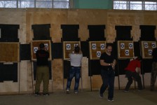 метание ножей, ,Еще несколько фотографий с турнира по метанию ножей, приуроченного ко Дню работника государственной безопасности 