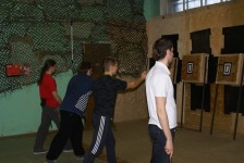 метание ножей, ,Еще несколько фотографий с турнира по метанию ножей, приуроченного ко Дню работника государственной безопасности 