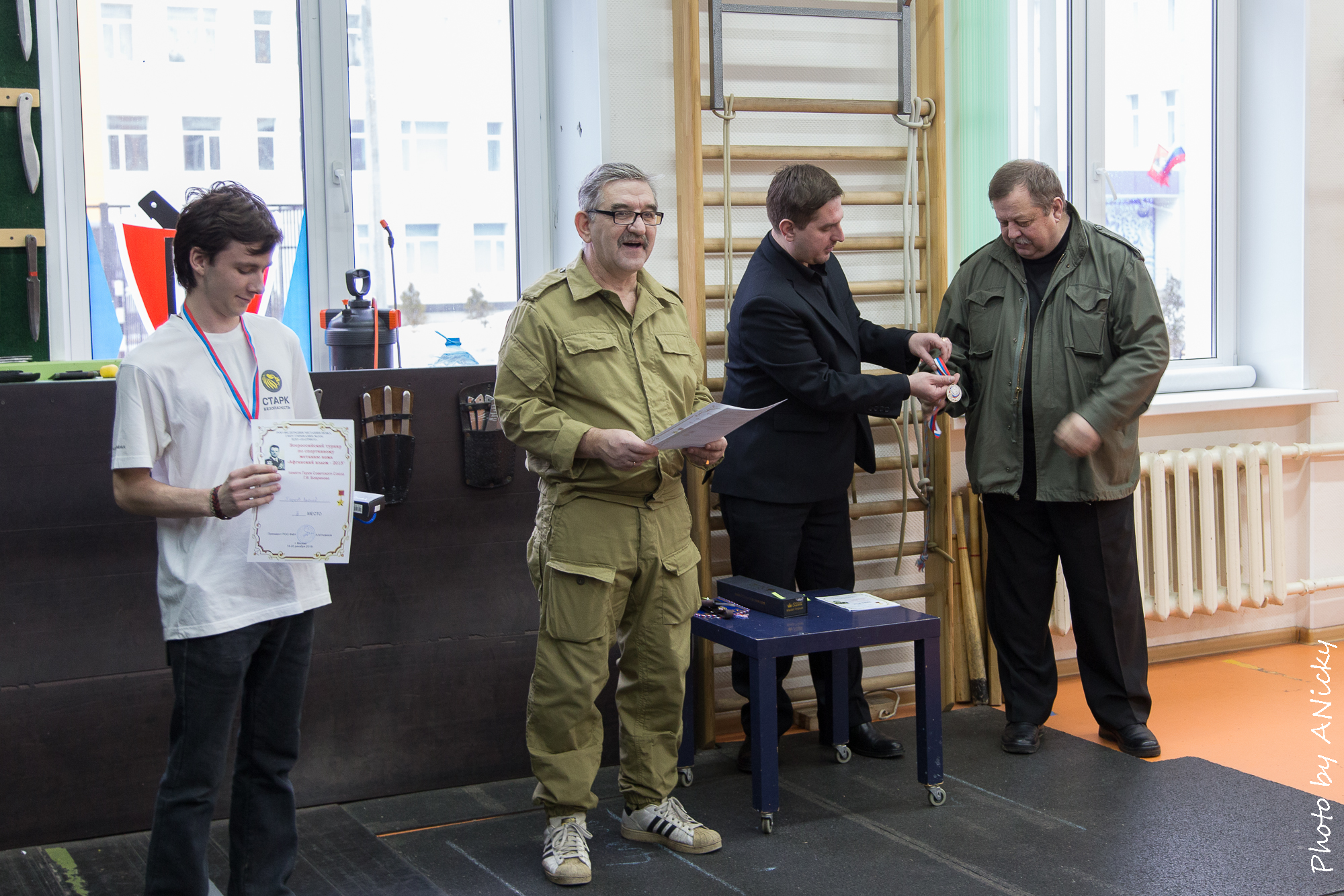 метание ножей, ,19 and 20 December 2015 in Moscow hosted the annual All-Russian tournament in knife throwing 