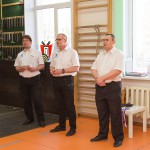 метание ножей, ,26-27 марта в Москве прошел Чемпионат Москвы по спортивному метанию ножа по правилам федерации Универсального боя. Всего было более 40 метателей.
Борьба получилась необычайно упорной, судьба сразу нескольких наград была определена при равном количестве набранных очков по последней серии. Предлагаю фотографии прошедшего турнира от Анны Кортуновой. 