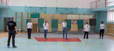 метание ножей, ,16-17 апреля 2016 года в Волгограде прошел 2 этап Кубка России по спортивному метанию ножа. В очень интересной и равной борьбе сошлись метатели из Москвы и Санкт-Петербурга, Ижевска и Нижнего Новгорода, Казани и Самары, Камышина и Волгограда.   Некоторое представление о Волгограде и соревнованиях могут передать прекрасные фото метания от Анны Кортуновой. 