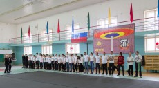 метание ножей, ,16-17 апреля 2016 года в Волгограде прошел 2 этап Кубка России по спортивному метанию ножа. В очень интересной и равной борьбе сошлись метатели из Москвы и Санкт-Петербурга, Ижевска и Нижнего Новгорода, Казани и Самары, Камышина и Волгограда.   Некоторое представление о Волгограде и соревнованиях могут передать прекрасные фото метания от Анны Кортуновой. 