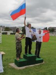 метание ножей, ,23-25 августа во французском городе Каллак прошел первый чемпионат мира по версии Европейской ассоциации метателей ножей. Это был настоящий праздник метания - съехалось более 150 участников. На центральном стадионе города стояло 12 стендов для основных упражнений и еще столько же для дополнительных. Финалы проходили в присутствии более 500 зрителей. Прекрасно организованное пространство, где и участники и зрители чувствовали себя свободно и комфортно.
Большое спасибо организаторам! 